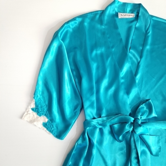 NATORI Vintage Satin Lace Trim Embroidered Sleeves Short Robe M - Picture 5 of 12